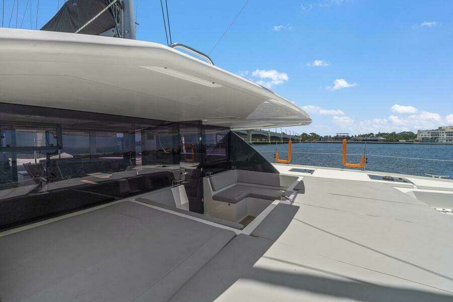 One Love  50ft Leopard Yacht For Sale