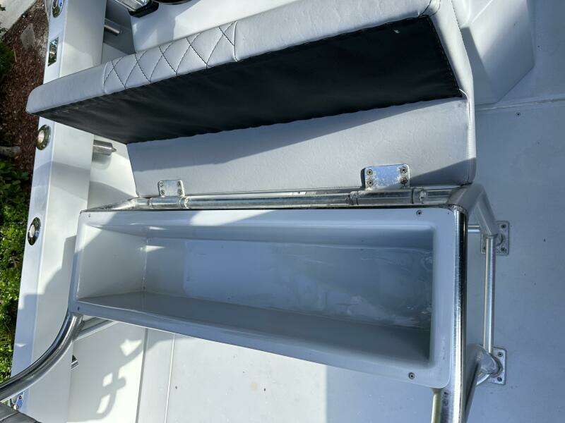 29ft SeaVee Yacht For Sale 29ft SeaVee Yacht For Sale