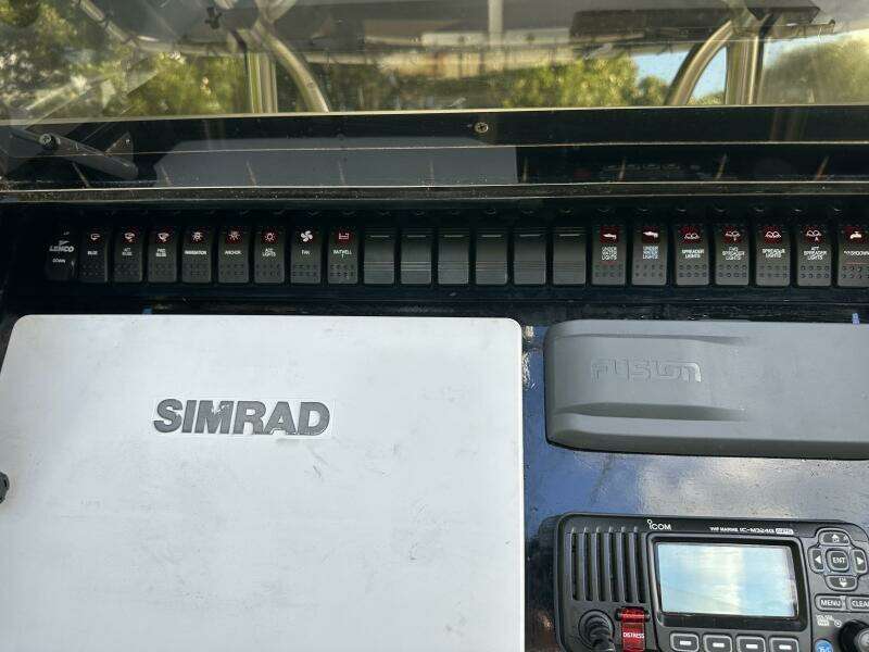 29ft SeaVee Yacht For Sale 29ft SeaVee Yacht For Sale