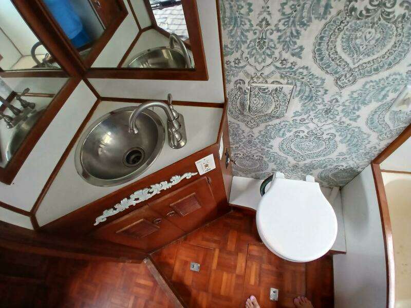 MARRILEE 40ft Marine Trader Yacht For Sale