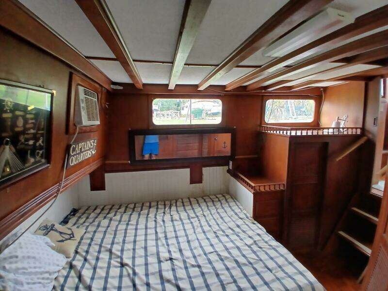 MARRILEE 40ft Marine Trader Yacht For Sale