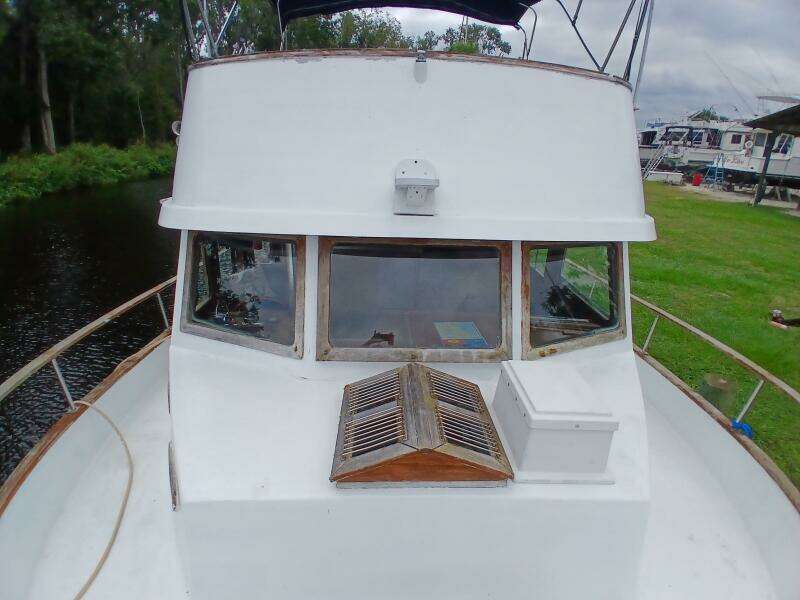 MARRILEE 40ft Marine Trader Yacht For Sale