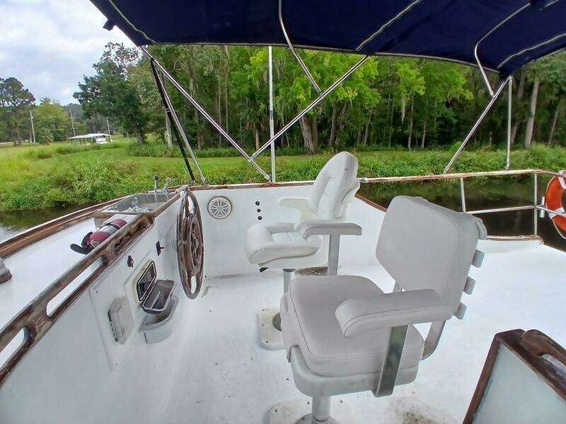 MARRILEE 40ft Marine Trader Yacht For Sale