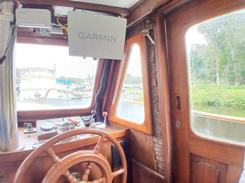MARRILEE 40ft Marine Trader Yacht For Sale