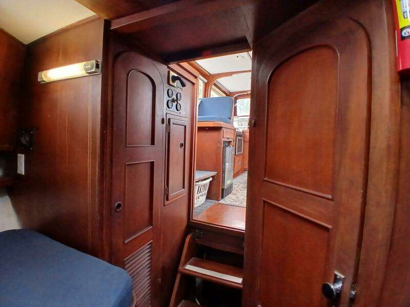 MARRILEE 40ft Marine Trader Yacht For Sale