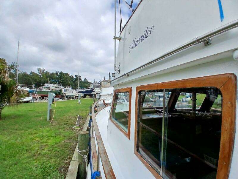 MARRILEE 40ft Marine Trader Yacht For Sale