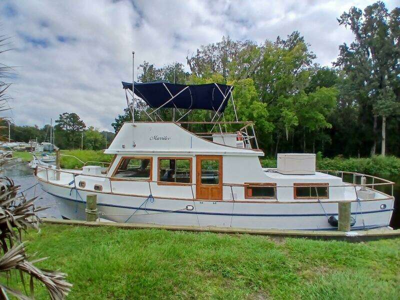 MARRILEE 40ft Marine Trader Yacht For Sale