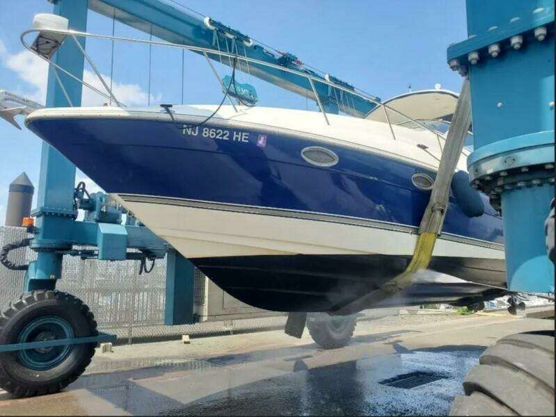 31ft Cruisers Yachts Yacht For Sale