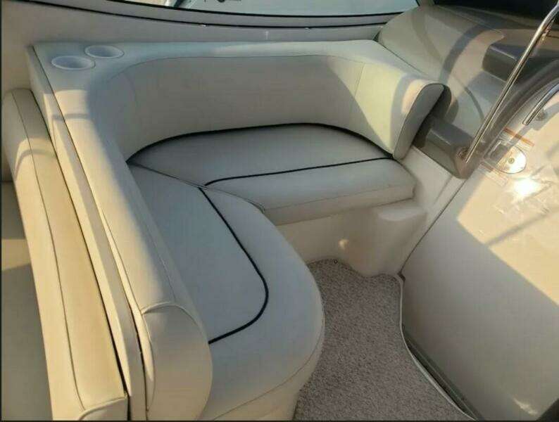 31ft Cruisers Yachts Yacht For Sale