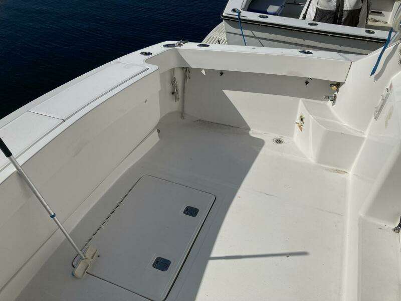 28ft Luhrs Yacht For Sale