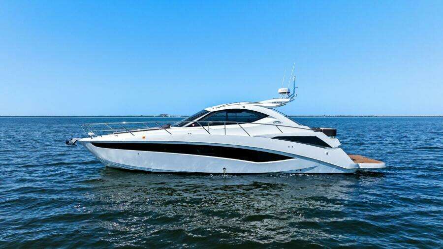 Board Room 38ft Galeon Yacht For Sale