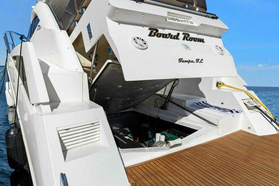 Board Room 38ft Galeon Yacht For Sale