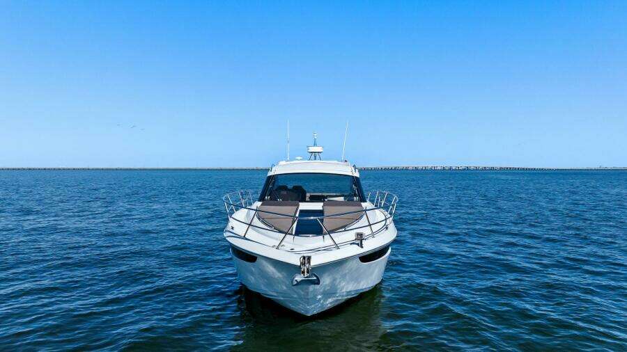 Board Room 38ft Galeon Yacht For Sale