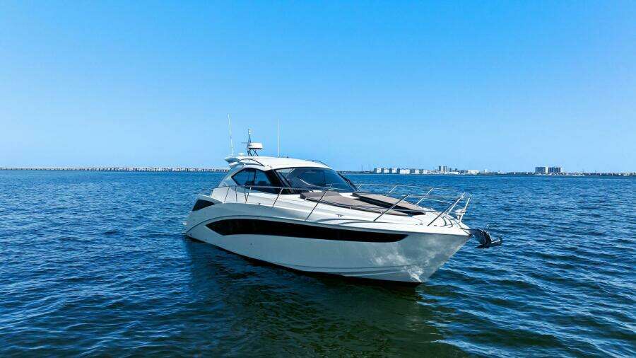 Board Room 38ft Galeon Yacht For Sale