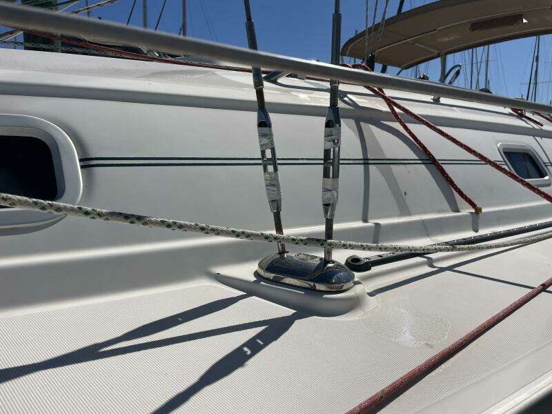 Happy Place 33ft Beneteau Yacht For Sale
