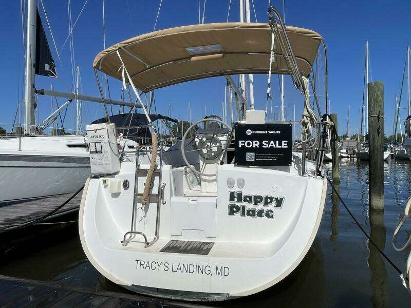 Happy Place 33ft Beneteau Yacht For Sale