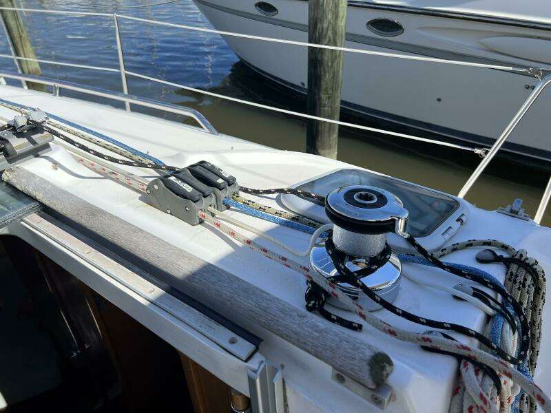 Happy Place 33ft Beneteau Yacht For Sale