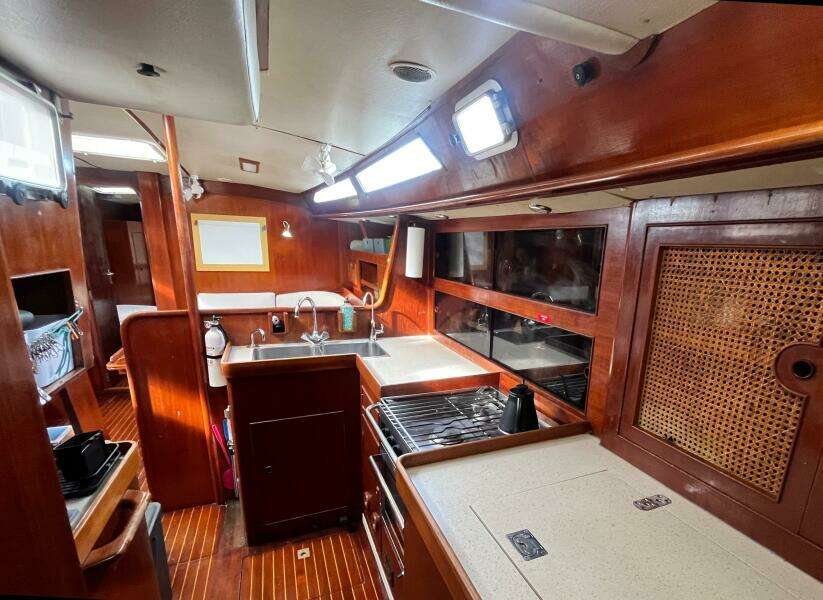 Mara 47ft Moody Yacht For Sale