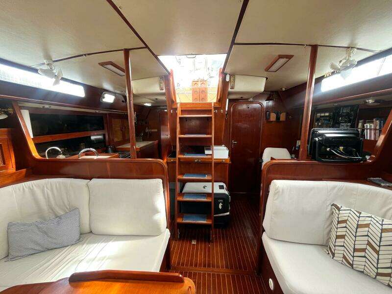 Mara 47ft Moody Yacht For Sale