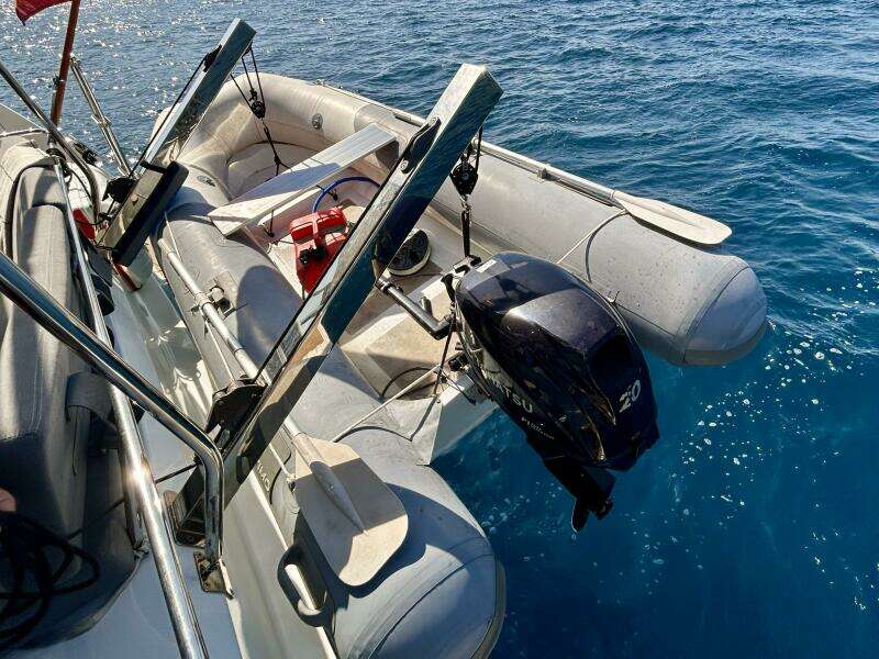 Hummingbird 39ft Fountaine Pajot Yacht For Sale
