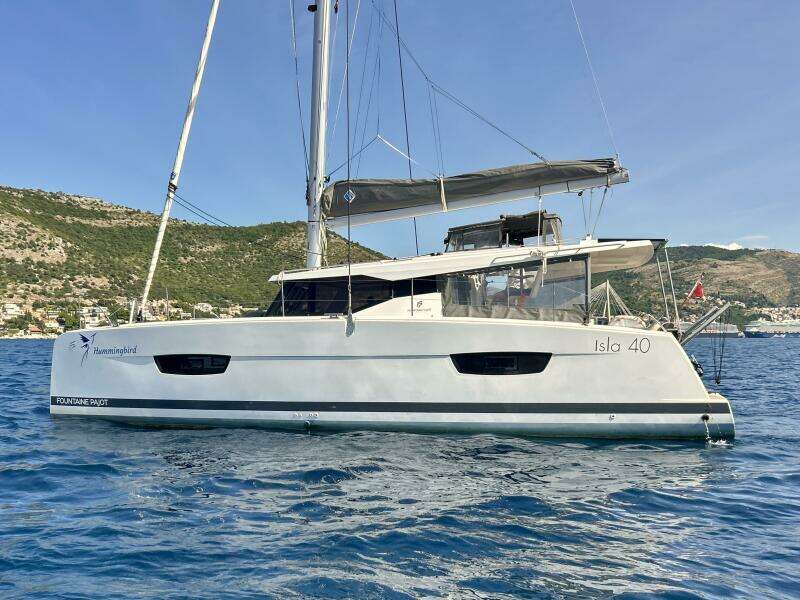 Hummingbird 39ft Fountaine Pajot Yacht For Sale