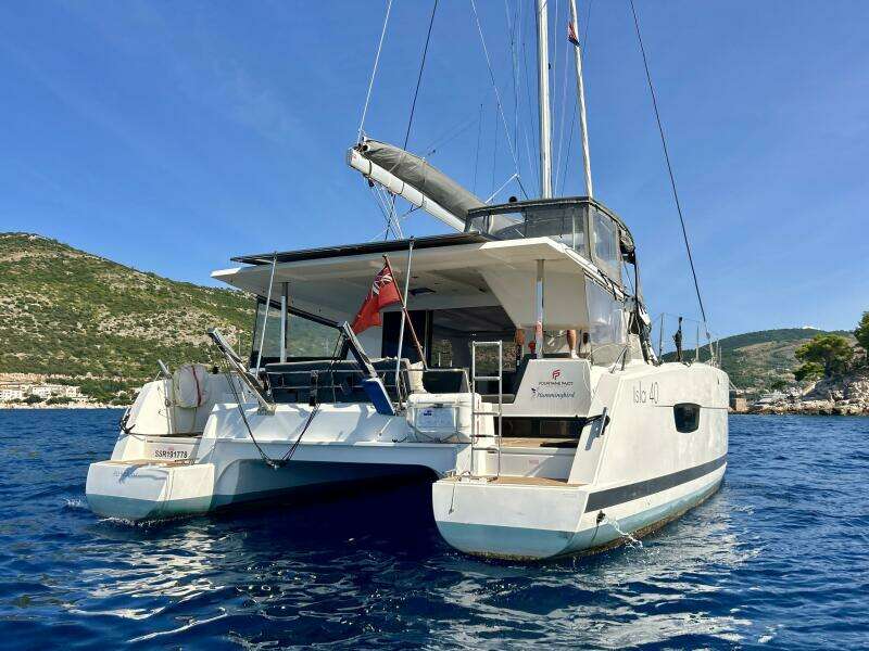 Hummingbird 39ft Fountaine Pajot Yacht For Sale