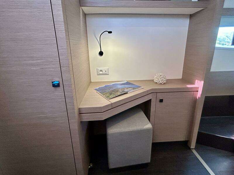 Hummingbird 39ft Fountaine Pajot Yacht For Sale