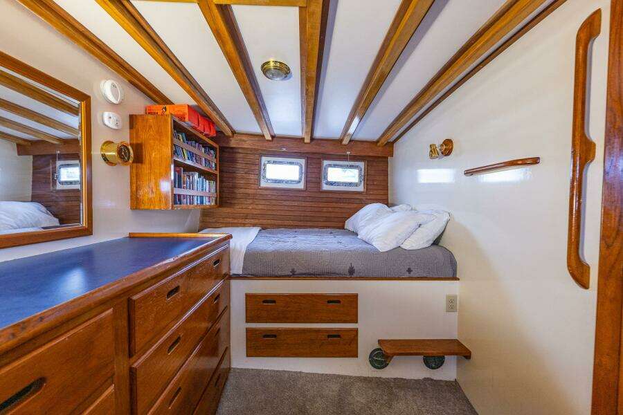 Single Star 58ft Custom Yacht For Sale