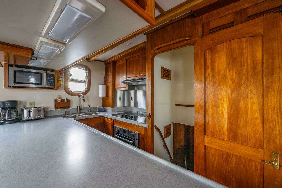 Single Star 58ft Custom Yacht For Sale