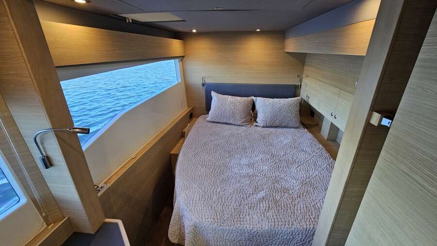 54ft Aquila Yacht For Sale