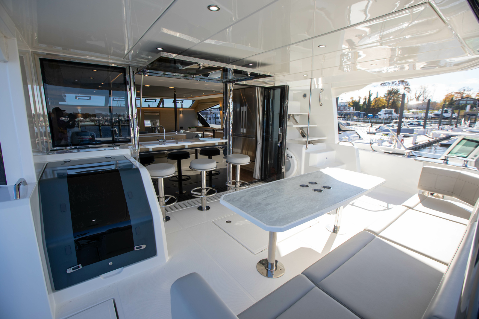 54ft Aquila Yacht For Sale