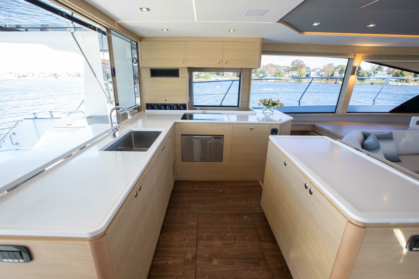 54ft Aquila Yacht For Sale