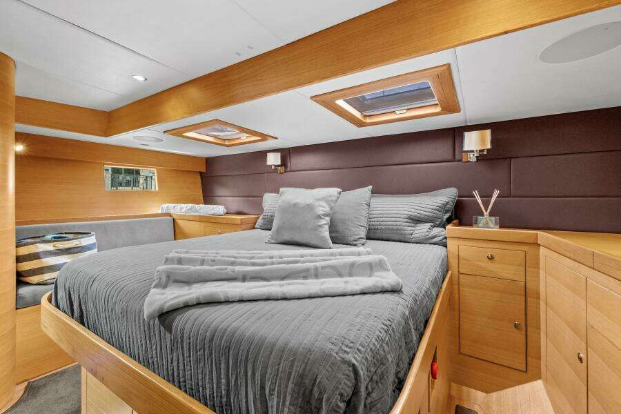 Blue Star 63ft Hylas Yacht For Sale Blue Star 63ft Hylas Yacht For Sale