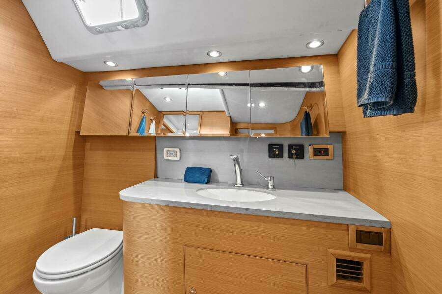 Blue Star 63ft Hylas Yacht For Sale Blue Star 63ft Hylas Yacht For Sale