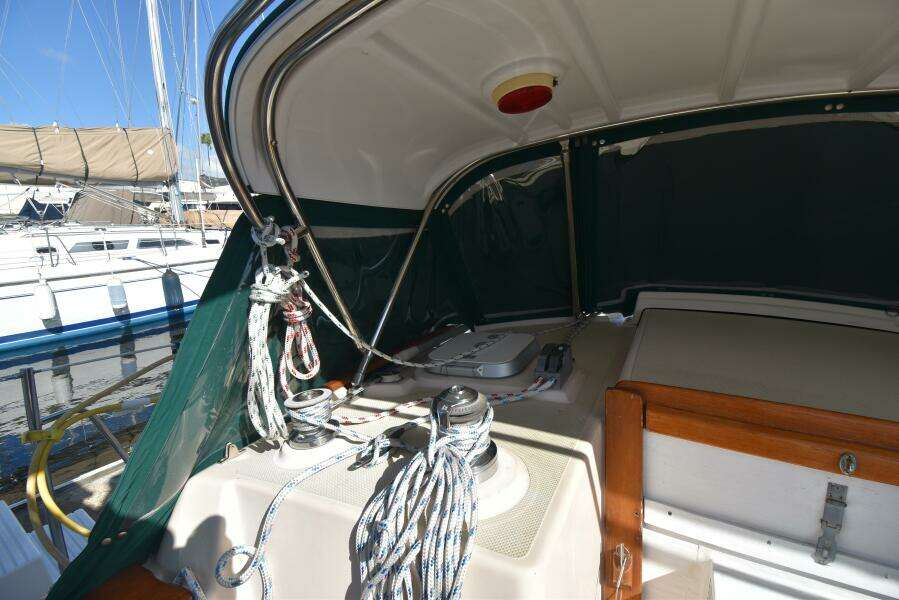 SHIBUMI 37ft Island Packet Yacht For Sale