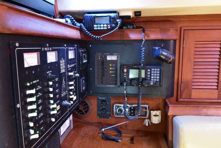 SHIBUMI 37ft Island Packet Yacht For Sale