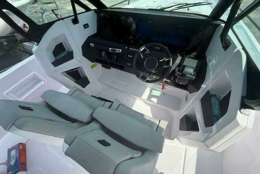 28ft Axopar Yacht For Sale
