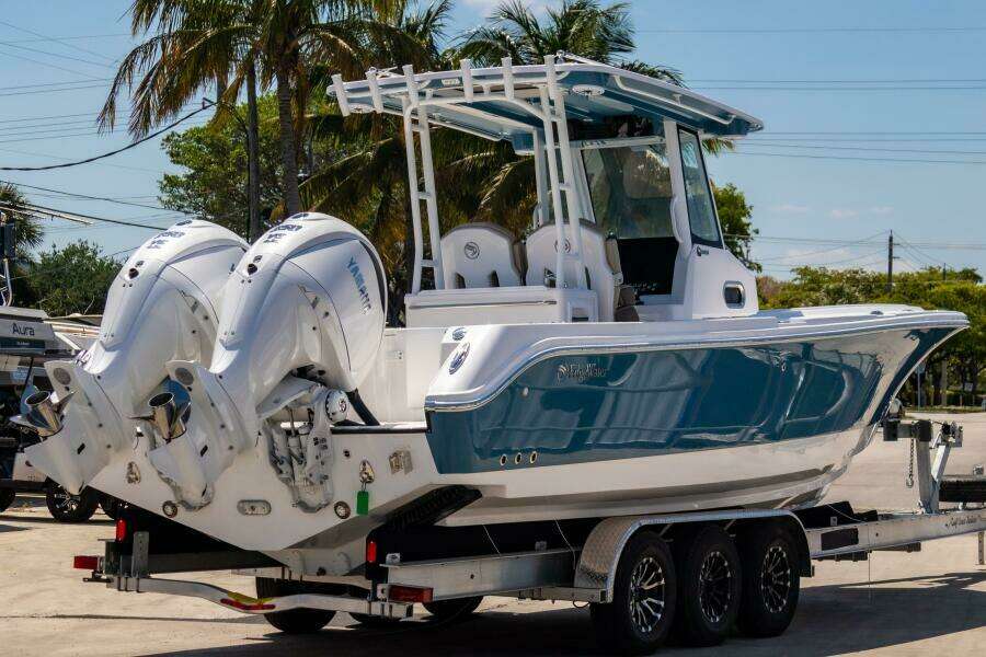 31ft Edgewater Yacht For Sale
