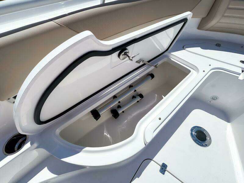 31ft Edgewater Yacht For Sale