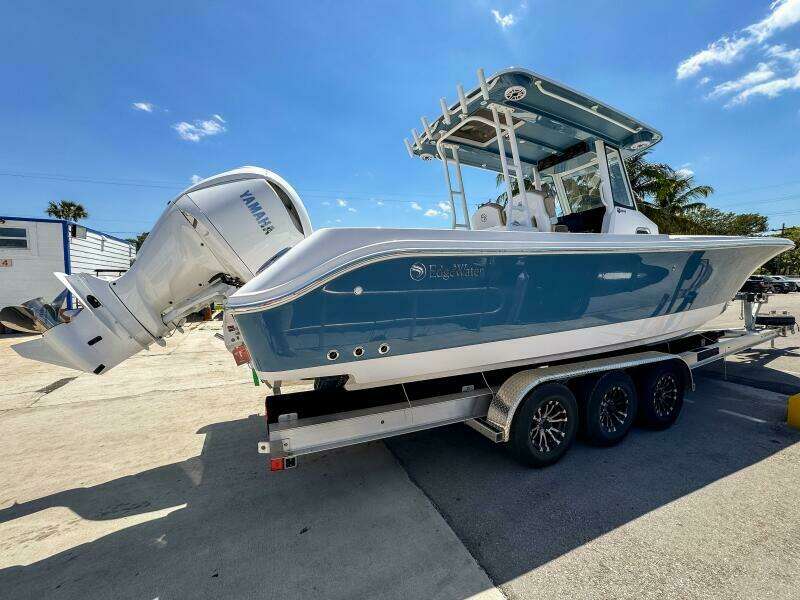 31ft Edgewater Yacht For Sale
