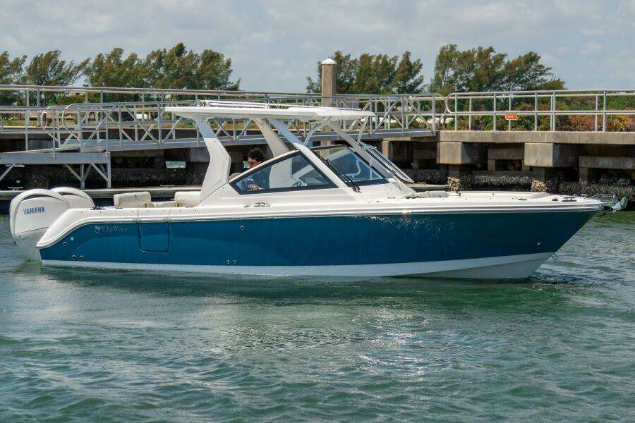 26ft Edgewater Yacht For Sale