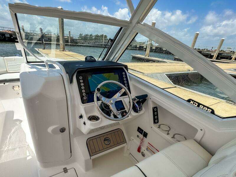 26ft Edgewater Yacht For Sale