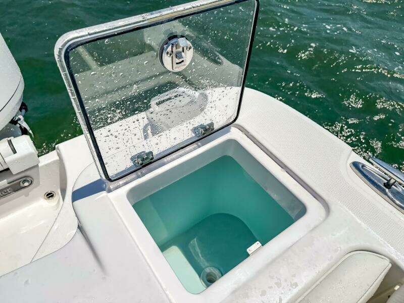 26ft Edgewater Yacht For Sale