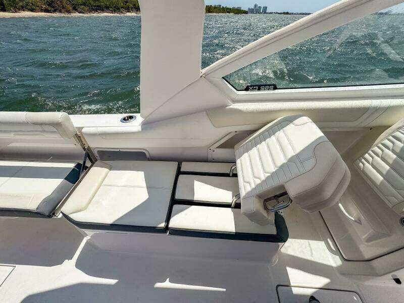 26ft Edgewater Yacht For Sale