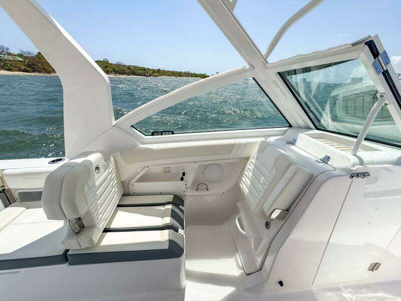 26ft Edgewater Yacht For Sale