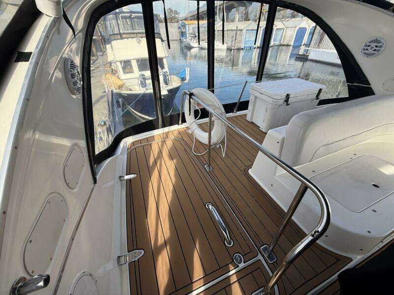 38ft Meridian Yacht For Sale 38ft Meridian Yacht For Sale
