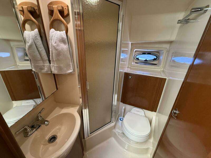 38ft Meridian Yacht For Sale 38ft Meridian Yacht For Sale