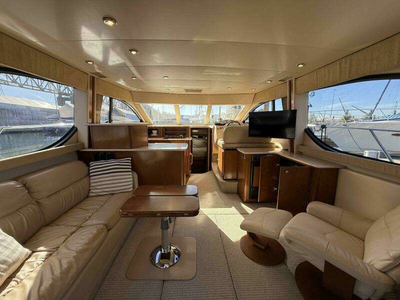 38ft Meridian Yacht For Sale 38ft Meridian Yacht For Sale