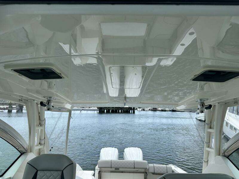 Sheminem 29ft Pursuit Yacht For Sale