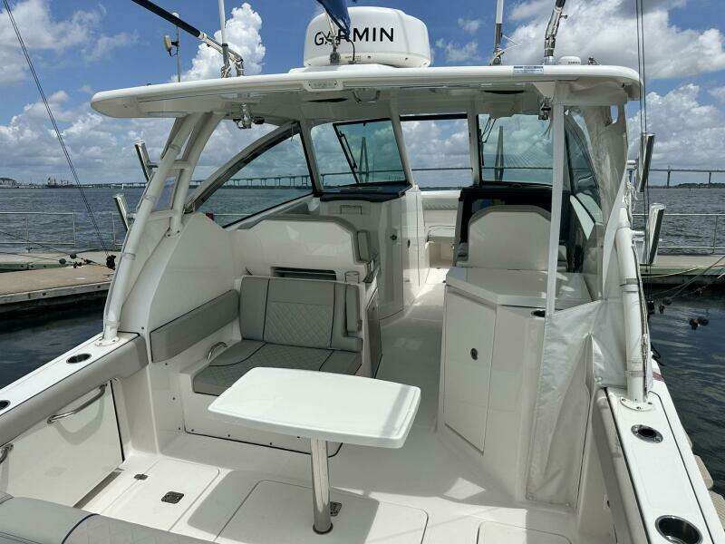 Sheminem 29ft Pursuit Yacht For Sale